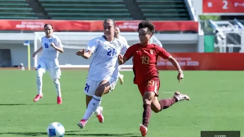 杨瀚森中国市场出场时间待定业内人士透露500彩票网下载：除非高层直接下令